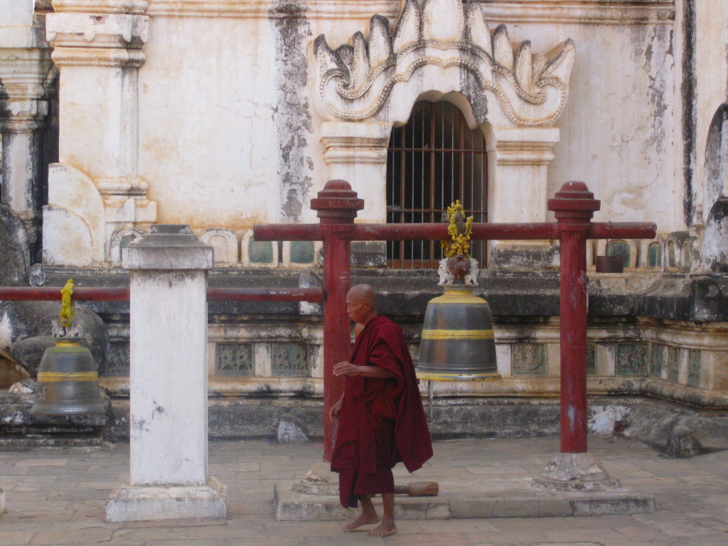 bagan monk