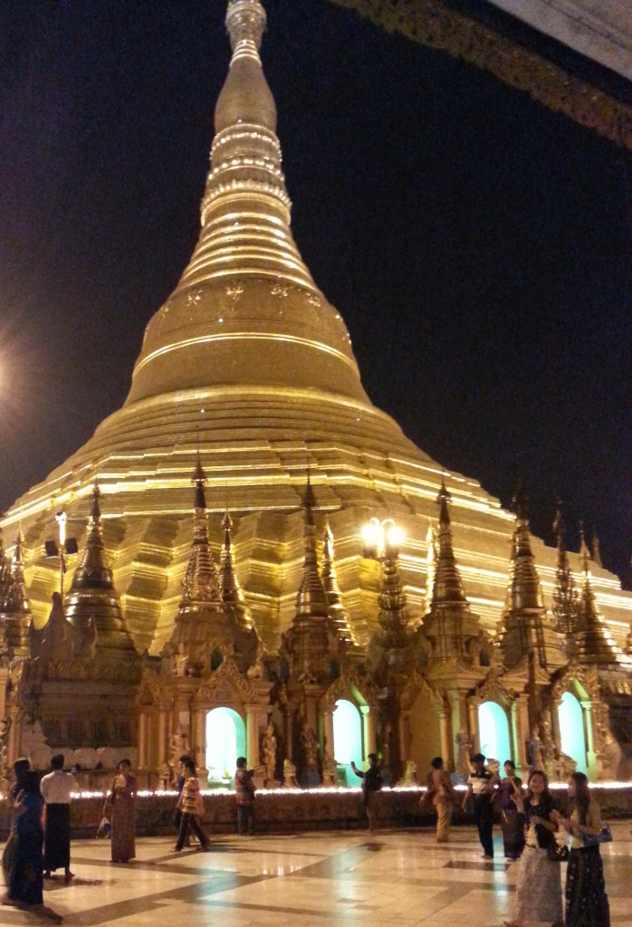 Shwedagon Pagoda - Yangon