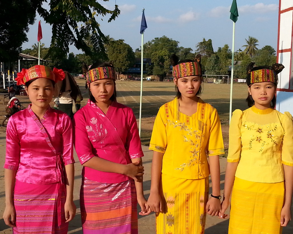 Teens seem to be the same world-wide. Note 'pinky' connection between 3 Chin girls.