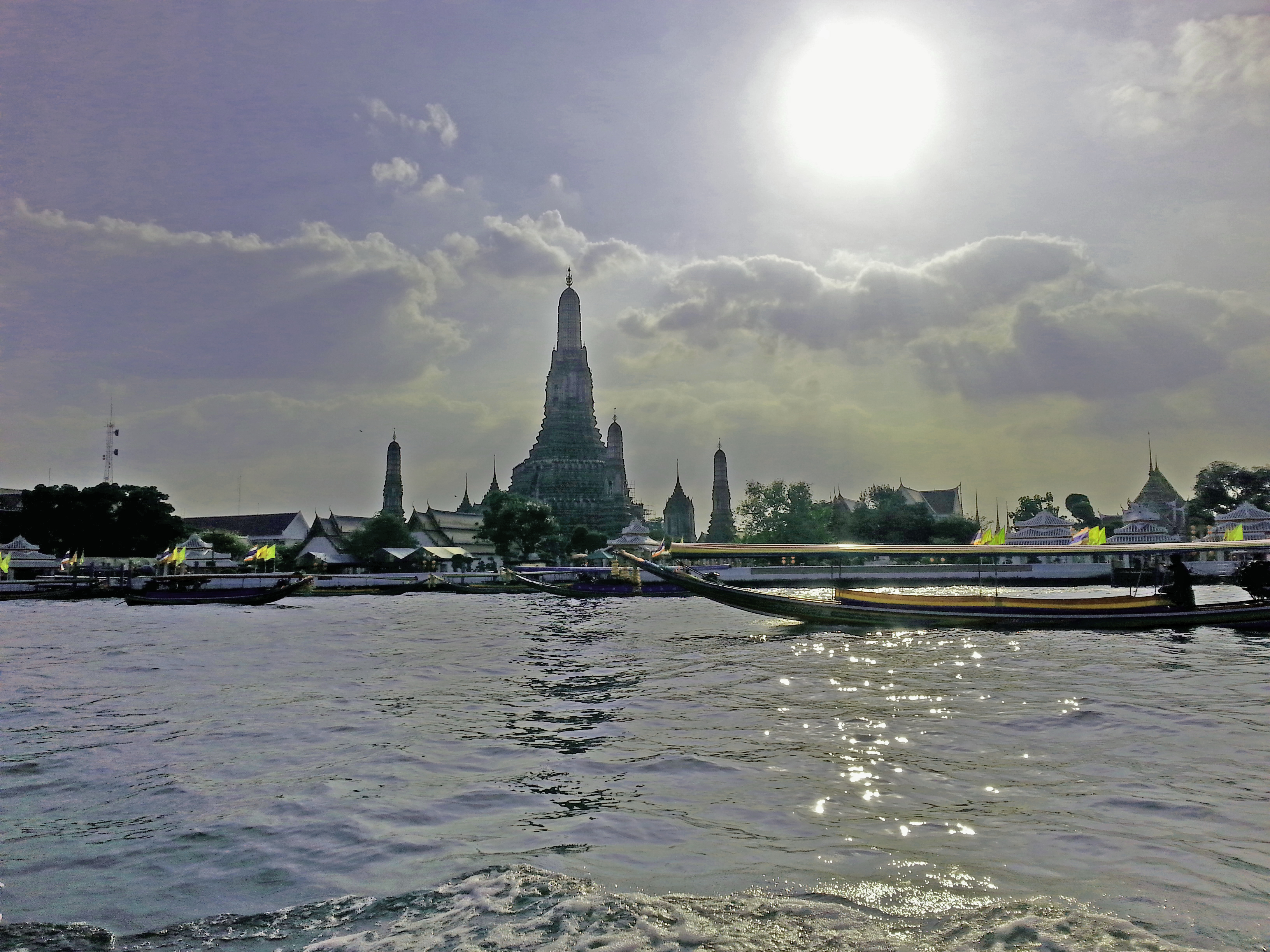Watt Arun on Chao Phraya River